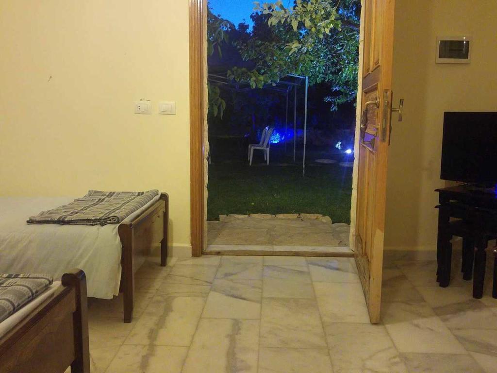 El Achkar Guesthouse Бет ид Ден Екстериор снимка